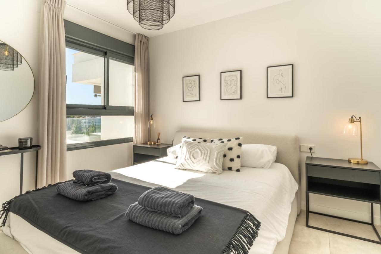 Ar 17 South Bay Apartamento Estepona Exterior foto